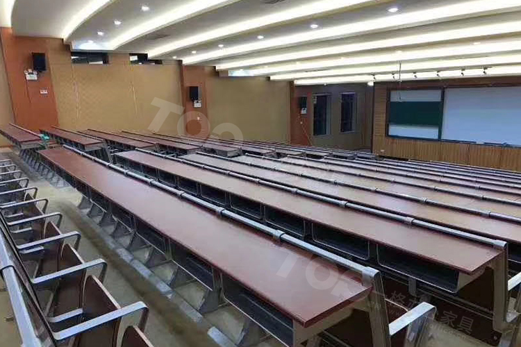 某學校會議室.jpg