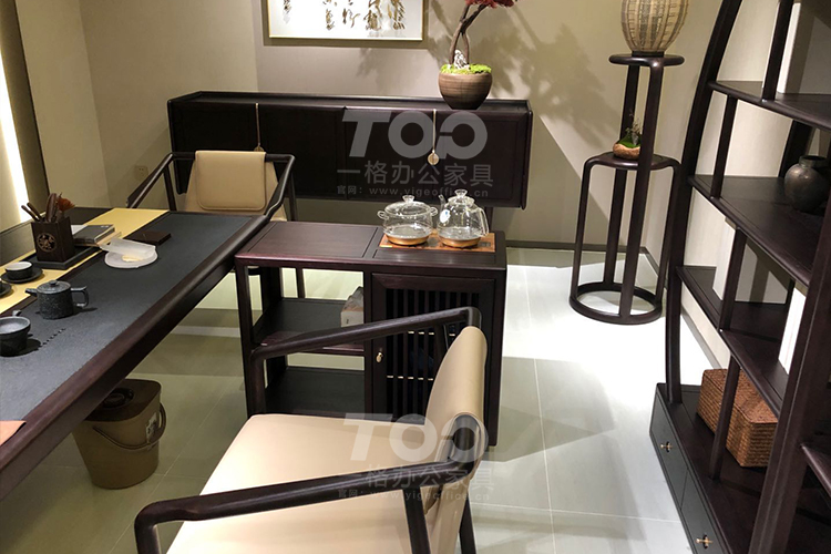 茶臺(tái)內(nèi)側(cè).jpg