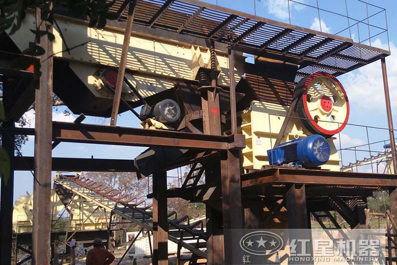 遼寧鐵礦石破碎生產現(xiàn)場